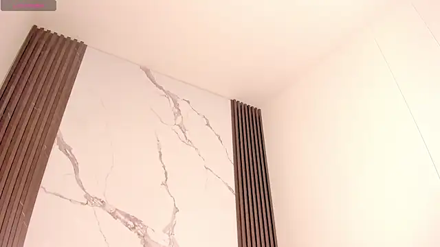 Snapshot of Rianamanson chatting on November 14, 2025, 6:01 am Rianamanson online show from November 14, 2025, 6:01 am