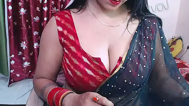 Naiaa-mylove online show from February 23, 2026, 6:33 am