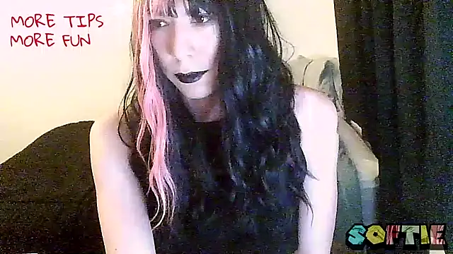 crystalxh online show from April 2, 2026, 5:27 am