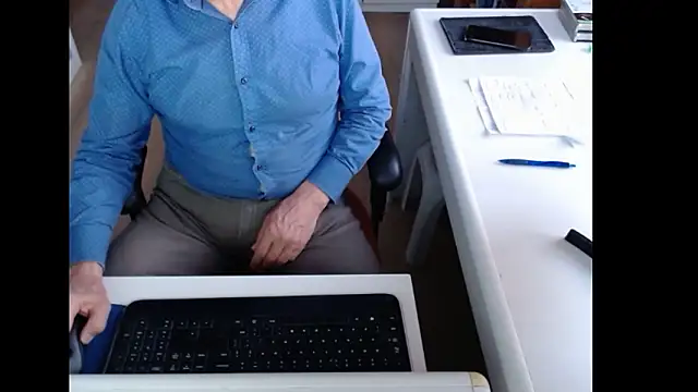 dutchpornking online show from January 16, 2026, 7:56 am