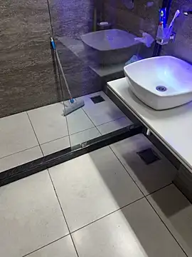 Snapshot of luciferdxm5 chatting on December 7, 2024, 4:20 am luciferdxm5 online show from December 7, 2024, 4:20 am