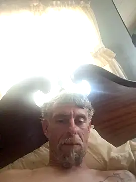 Snapshot of 19JaSon83 chatting on July 9, 2026, 5:06 pm 19JaSon83 online show from July 9, 2026, 5:06 pm