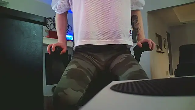 Snapshot of BabyFaceBoyy chatting on February 9, 2025, 8:56 pm BabyFaceBoyy online show from February 9, 2025, 8:56 pm