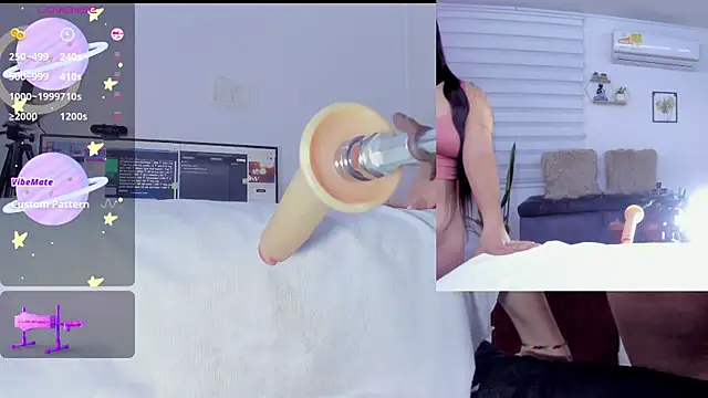 sofi velez online show from February 19, 2025, 1:29 am