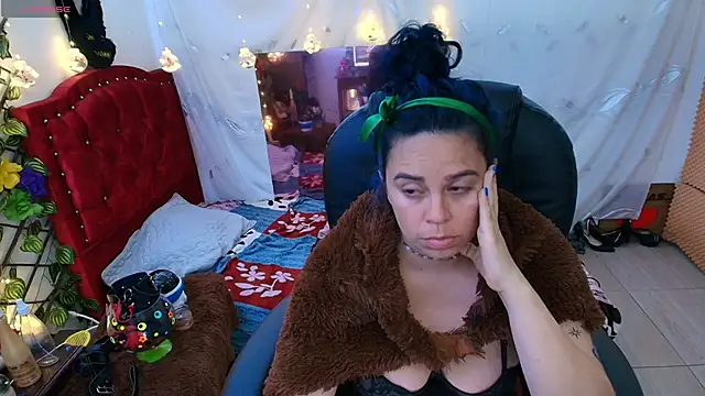 elektra 32 online show from January 25, 2025, 10:51 am