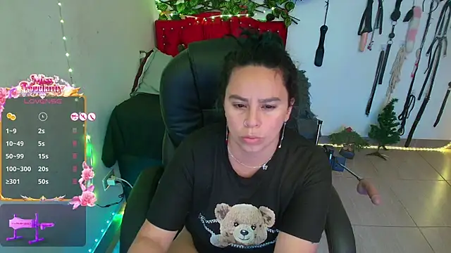 elektra 32 online show from April 15, 2026, 5:25 am