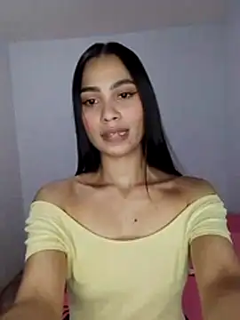 Snapshot of iamemmablake chatting on July 25, 2026, 6:22 am iamemmablake online show from July 25, 2026, 6:22 am