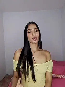 Snapshot of iamemmablake chatting on July 26, 2026, 3:47 am iamemmablake online show from July 26, 2026, 3:47 am