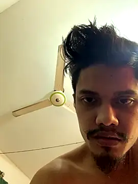 Black 8inch Jordi online show from December 4, 2024, 7:28 am