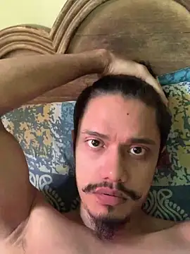 Black 8inch Jordi online show from December 7, 2024, 8:33 am