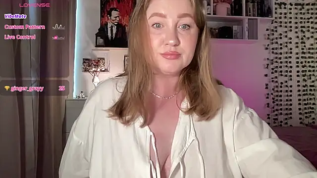Snapshot of ollydoll92 chatting on July 5, 2026, 3:41 pm ollydoll92 online show from July 5, 2026, 3:41 pm