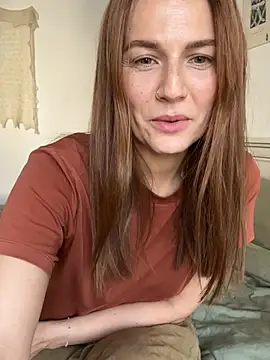 BritneyHall online show from April 2, 2026, 9:07 am