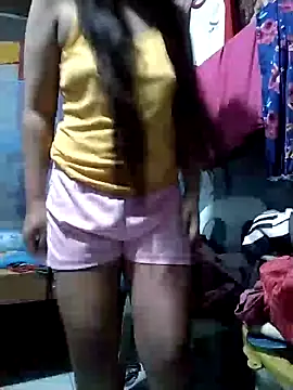 Snapshot of xxyourfantasyxx chatting on January 3, 2025, 11:44 pm xxyourfantasyxx online show from January 3, 2025, 11:44 pm