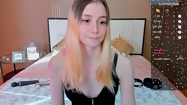 Snapshot of fleximona chatting on March 9, 2025, 8:40 am fleximona online show from March 9, 2025, 8:40 am