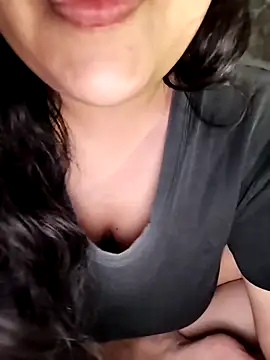 Annerae online show from March 29, 2026, 4:51 pm