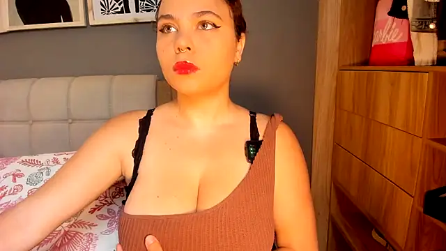 Snapshot of Ash_milk chatting on May 23, 2026, 1:37 pm Ash milk online show from May 23, 2026, 1:37 pm