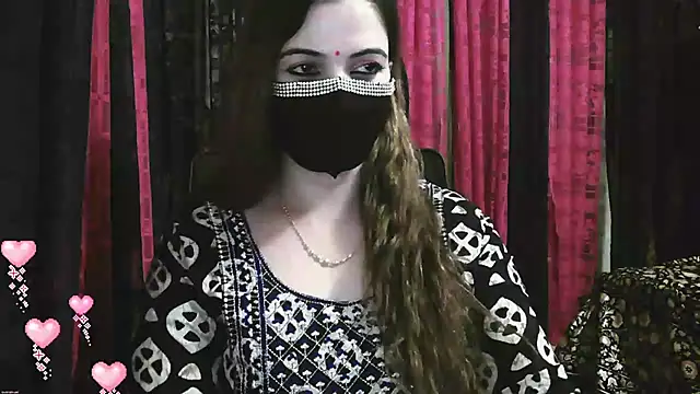 Snapshot of Cute_Sonii chatting on December 25, 2024, 2:23 pm Cute Sonii online show from December 25, 2024, 2:23 pm