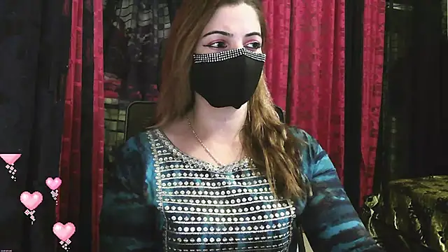 Snapshot of Cute_Sonii chatting on September 21, 2025, 11:45 am Cute Sonii online show from September 21, 2025, 11:45 am