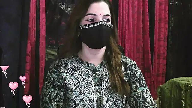 Snapshot of Cute_Sonii chatting on October 13, 2025, 10:26 am Cute Sonii online show from October 13, 2025, 10:26 am