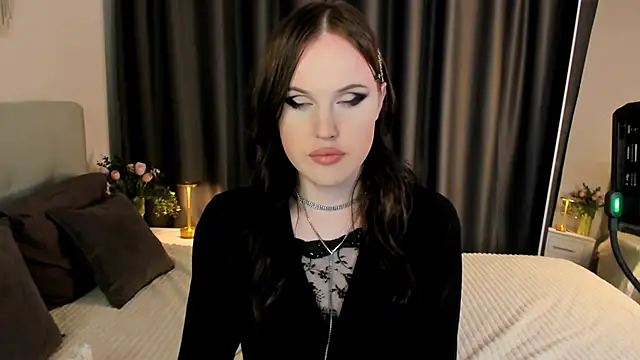 Snapshot of EffieMinki chatting on February 16, 2026, 11:39 am EffieMinki online show from February 16, 2026, 11:39 am