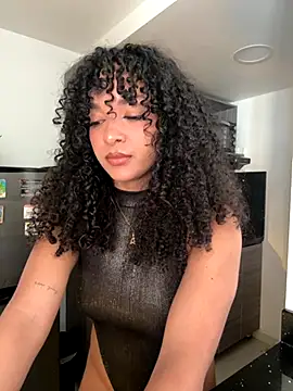 mariam hill online show from October 4, 2025, 4:16 pm