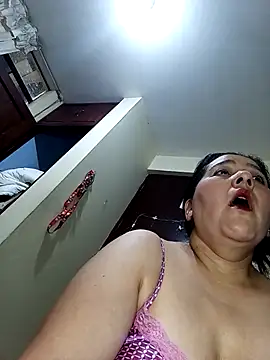 Gatubela212 online show from February 1, 2026, 10:30 pm