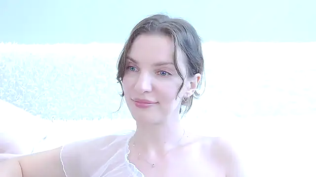 Beauty Alex online show from June 25, 2026, 5:12 am