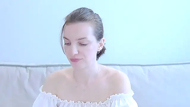 Beauty Alex online show from July 8, 2026, 2:49 am