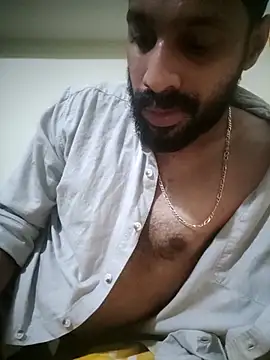 Snapshot of FearingForm chatting on September 11, 2025, 8:20 pm FearingForm online show from September 11, 2025, 8:20 pm