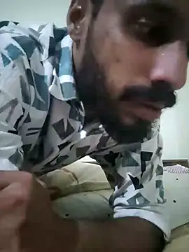 Snapshot of FearingForm chatting on September 19, 2025, 10:27 am FearingForm online show from September 19, 2025, 10:27 am