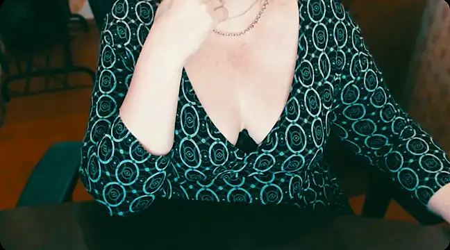 AlisaHot55 online show from February 12, 2025, 1:06 pm