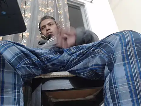 HOW70 online show from January 11, 2026, 6:35 pm