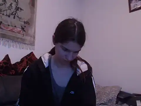 Geile-Luna online show from December 18, 2024, 7:08 pm