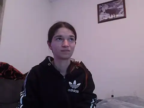 Geile-Luna online show from December 21, 2024, 6:34 pm