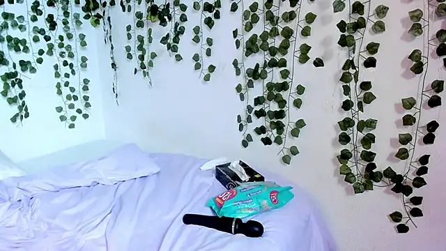 violeta milleer online show from January 10, 2025, 5:13 pm