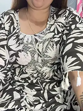 Snapshot of Preet_Kaur_69 chatting on February 18, 2026, 6:37 pm Preet Kaur 69 online show from February 18, 2026, 6:37 pm