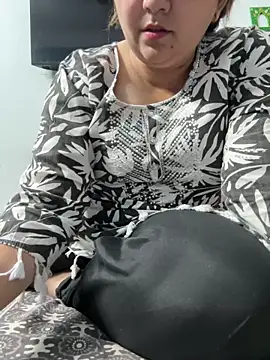 Snapshot of Preet_Kaur_69 chatting on May 10, 2026, 8:30 am Preet Kaur 69 online show from May 10, 2026, 8:30 am
