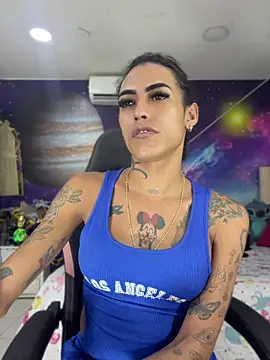 Snapshot of Nella_Dolls chatting on July 10, 2026, 1:43 am Nella Dolls online show from July 10, 2026, 1:43 am