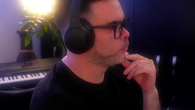 Sanders White online show from September 14, 2025, 11:48 pm