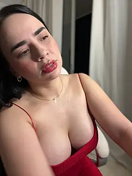 Snapshot of GeorginaJones chatting on February 2, 2025, 3:43 am GeorginaJones online show from February 2, 2025, 3:43 am