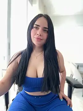 Snapshot of GeorginaJones chatting on February 19, 2025, 9:03 pm GeorginaJones online show from February 19, 2025, 9:03 pm