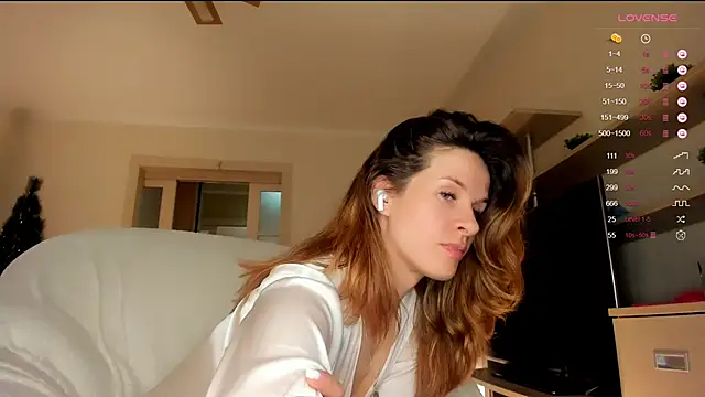 Butterfly-  online show from January 30, 2025, 8:32 am