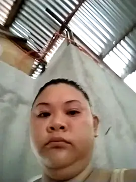 Snapshot of curvee_Kyra chatting on September 30, 2025, 5:45 am curvee Kyra online show from September 30, 2025, 5:45 am