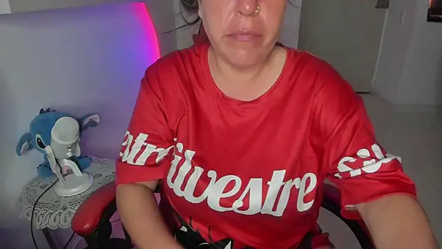 valery adams1 online show from January 20, 2025, 4:10 am