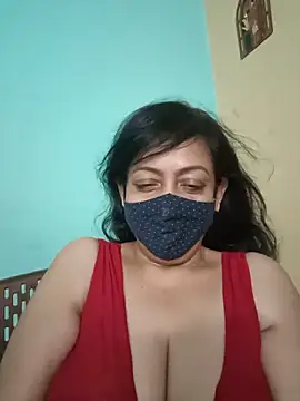 Snapshot of love_suman chatting on May 11, 2026, 3:51 pm love suman online show from May 11, 2026, 3:51 pm