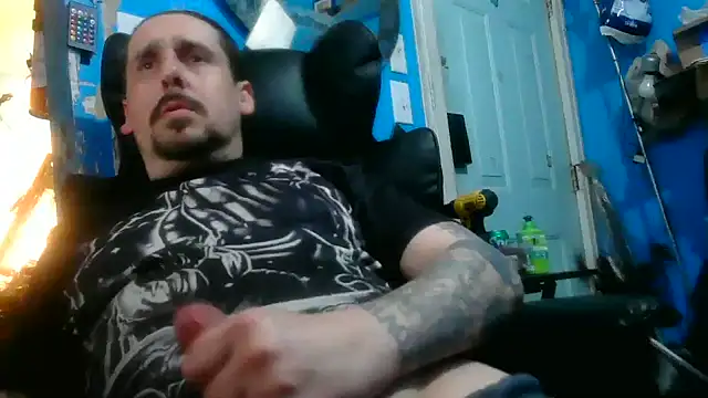 faded206 online show from April 30, 2026, 3:51 pm