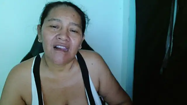 katia mature online show from October 9, 2025, 7:34 pm