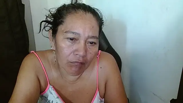 katia mature online show from December 22, 2025, 3:31 pm