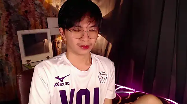 Snapshot of Sexy_Handsome_Drex chatting on December 26, 2024, 9:33 am Sexy Handsome Drex online show from December 26, 2024, 9:33 am