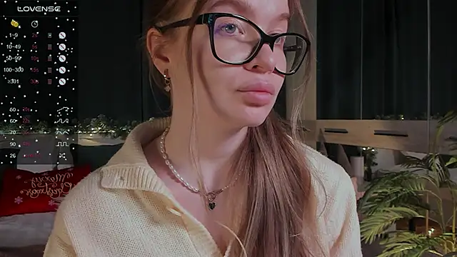 Snapshot of Virtual_Girll chatting on December 23, 2024, 5:54 pm Virtual Girll online show from December 23, 2024, 5:54 pm